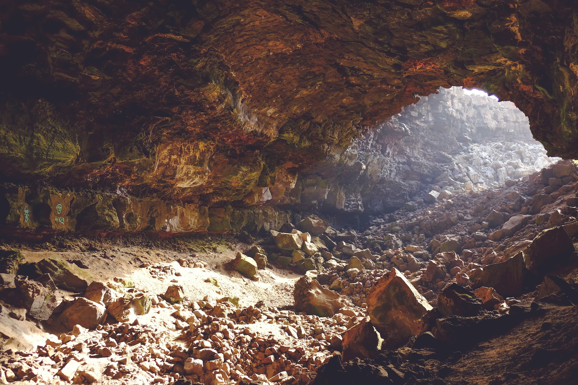 Peshna Cave in Macedonia
