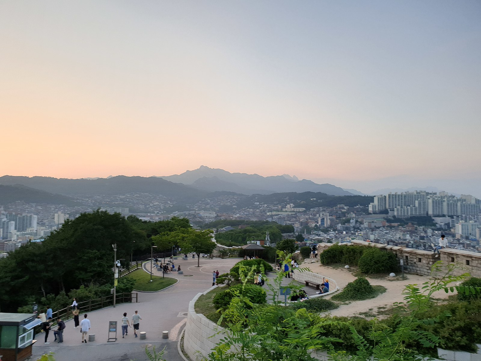 naksan park hidden gems in seoul