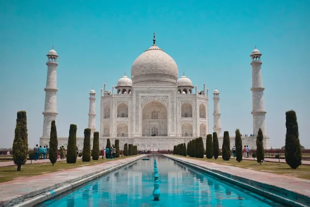 Taj Mahal India best places to visit before you die
