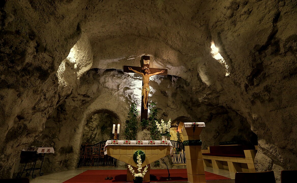 best hidden gems in Budapest Cave Church