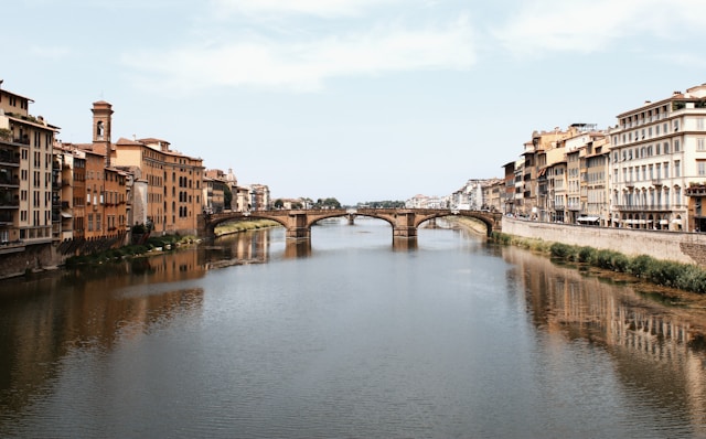 Ponte Santa Trinita bridge