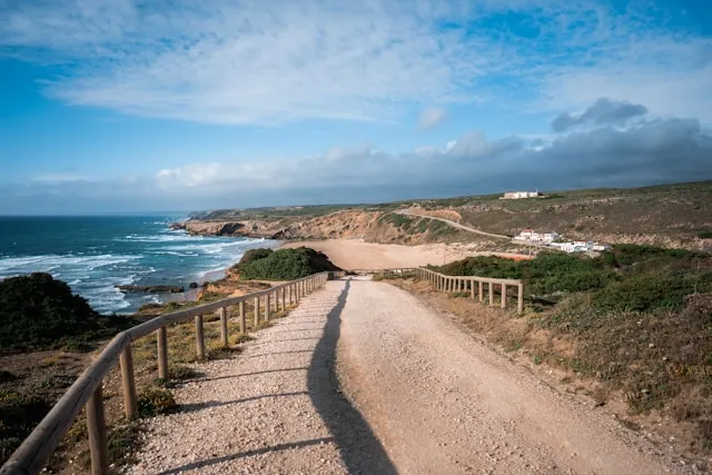 walking trail in Algarve